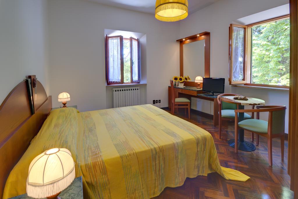Affittacamere Villa Gigli Сироло Экстерьер фото